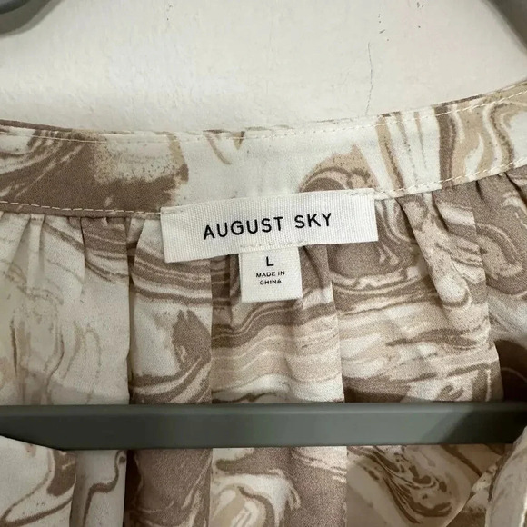 August Sky women’s NWOT’s cream and beige abstract swirl blouse. Size large - Picture 5 of 5